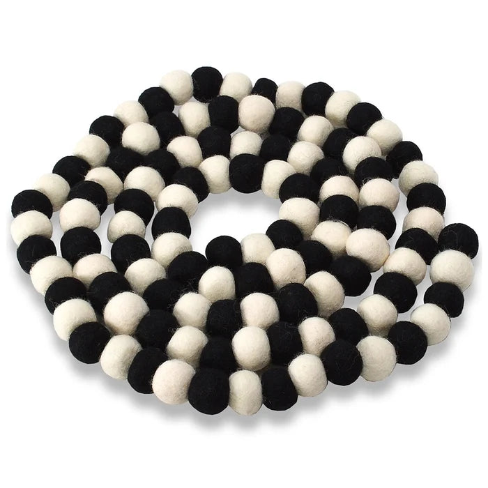 Black and White Pom-Pom Garland