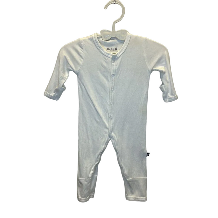 LS Convertible Hands Snap Onesie / Solid