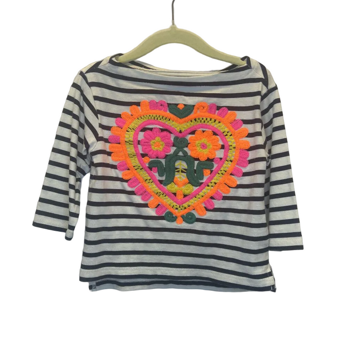 Quarter Sleeve Shirt/Heart