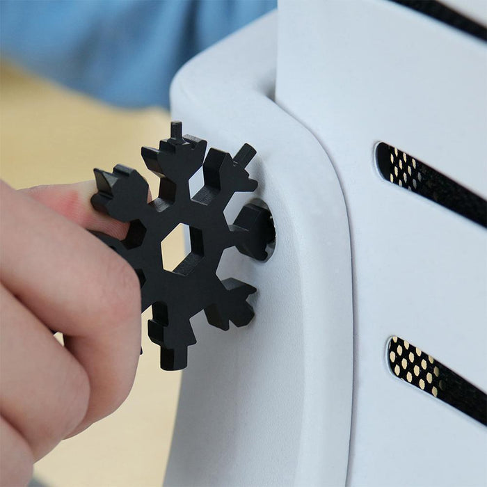 Amenitee® 18-in-1 Snowflake Multi-tool