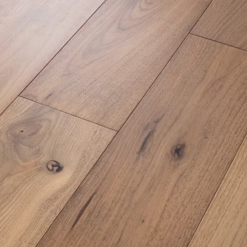 Anderson Tuftex Revival Walnut 7.5" - Sirocca - GreenFlooringSupply.com
