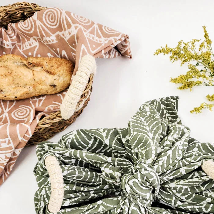 Bread Warmer & Basket Round Gift Set