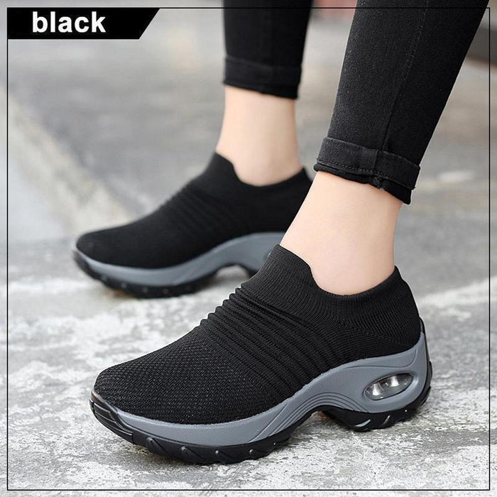 BLACK / 35