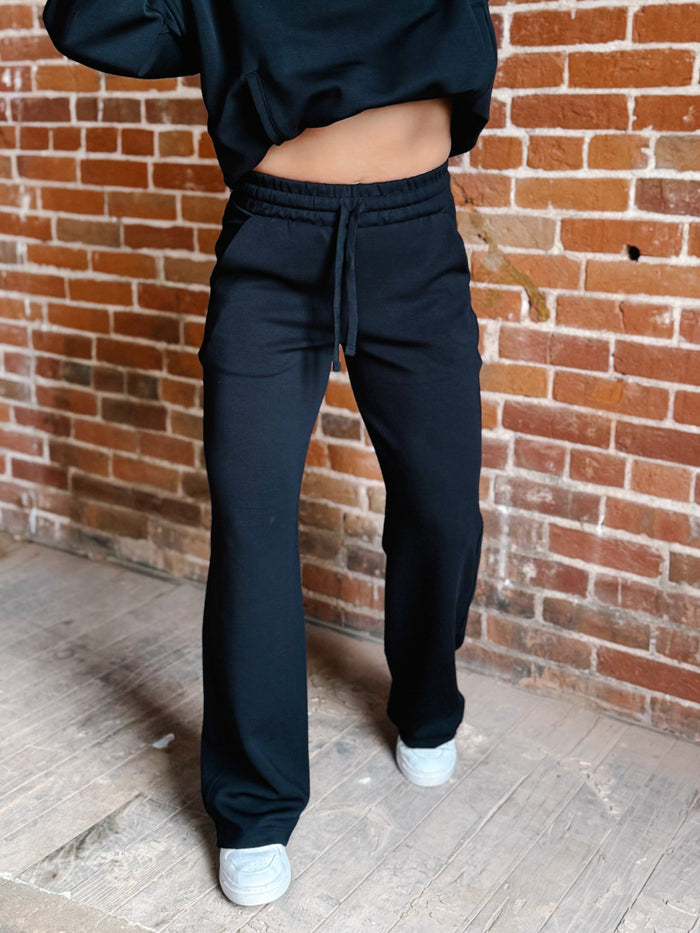 Get What you Want Scuba Straight Leg Pant, Black