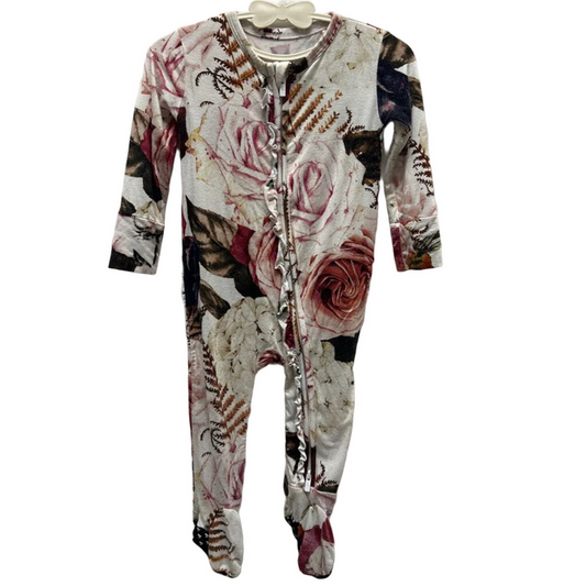 LS Footed Zip Up Onesie/Ruffle But/Flowers