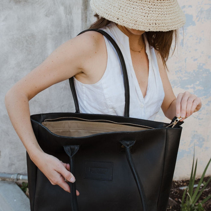 Merkato Signature Zip Tote