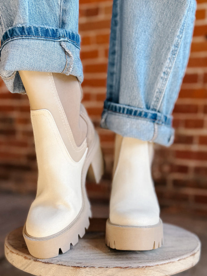 Remi Mid Calf Boot. BeigeBone