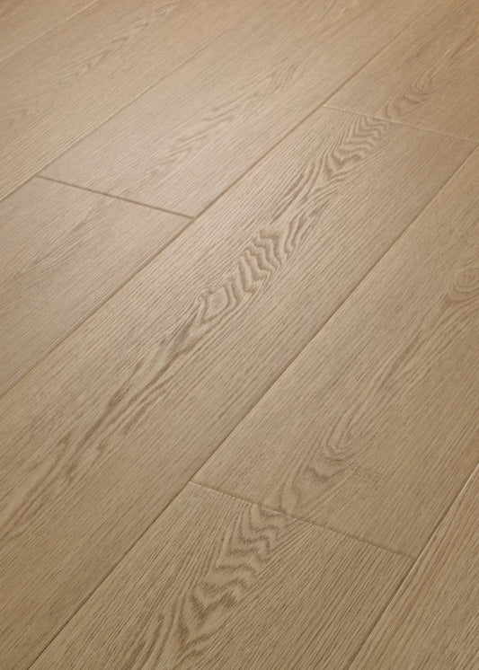 Shaw Aspire Natural Bevel 3381V Nomadic Brown waterproof luxury vinyl plank close-up rich warm brown wood grain with natural bevel