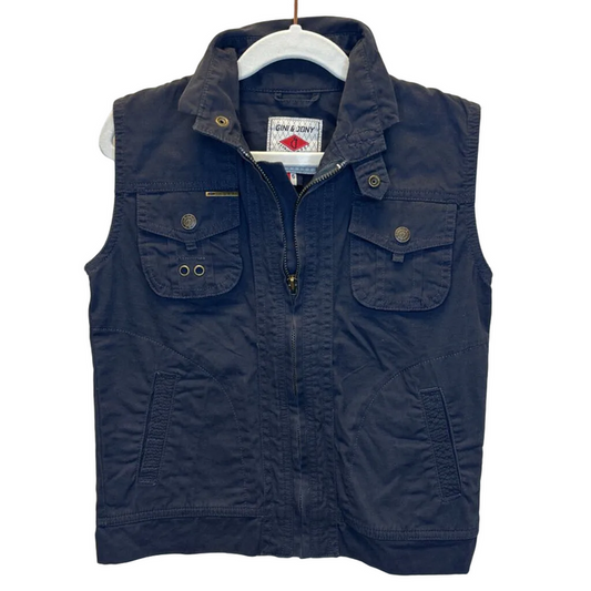 Sleeveless Collared Cargo Vest/Zipper