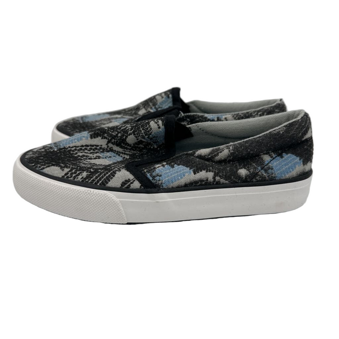Slip-on Canvas Shoes