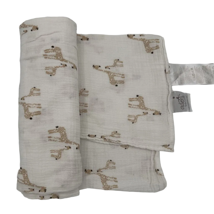 Swaddle / Giraffes