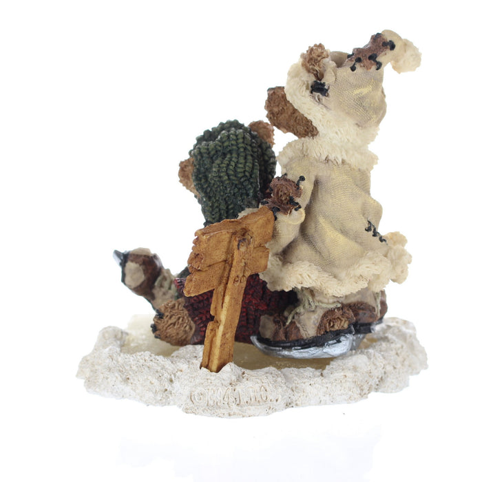 Boyds-Bears-Friends-Bearstone-Figurine-Simone-and-Bailey.Helping-Hands-2270_04