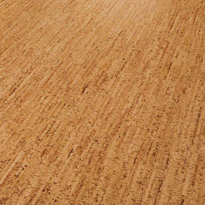 Wicanders Cork Go Whim close-up texture shot of a warm tan cork surface with fine horizontal striations and natural tonal variation.